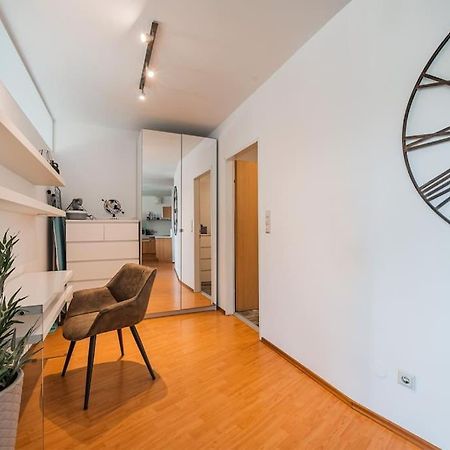 Spektakulaeres Apartment ✩ 7. Stock ✩ Kostenlose Parkgarage Wien Exteriör bild